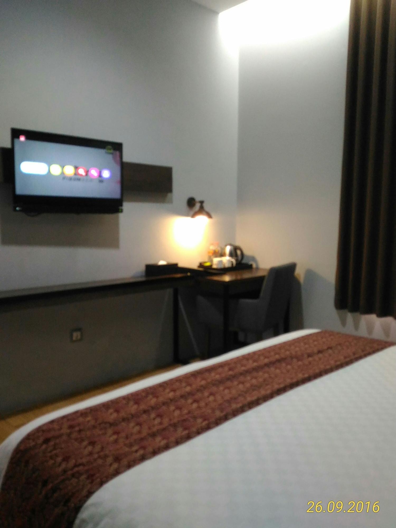 Grand Kangen Hotel Urip Sumoharjo Yogyakarta Extérieur photo