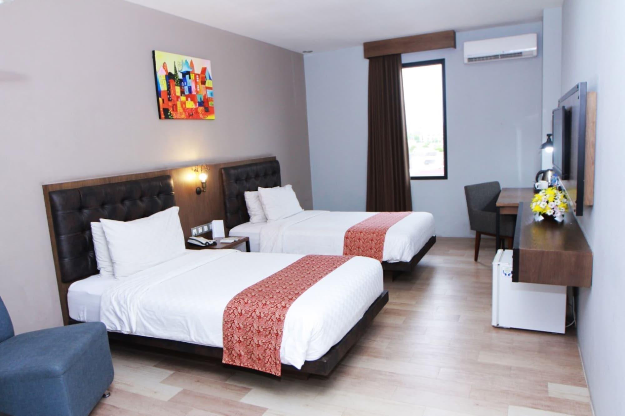 Grand Kangen Hotel Urip Sumoharjo Yogyakarta Extérieur photo