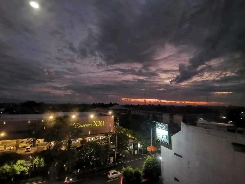 Grand Kangen Hotel Urip Sumoharjo Yogyakarta Extérieur photo