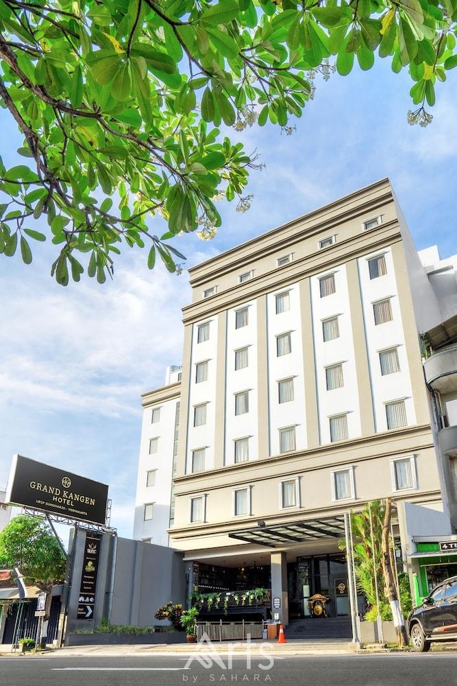 Grand Kangen Hotel Urip Sumoharjo Yogyakarta Extérieur photo