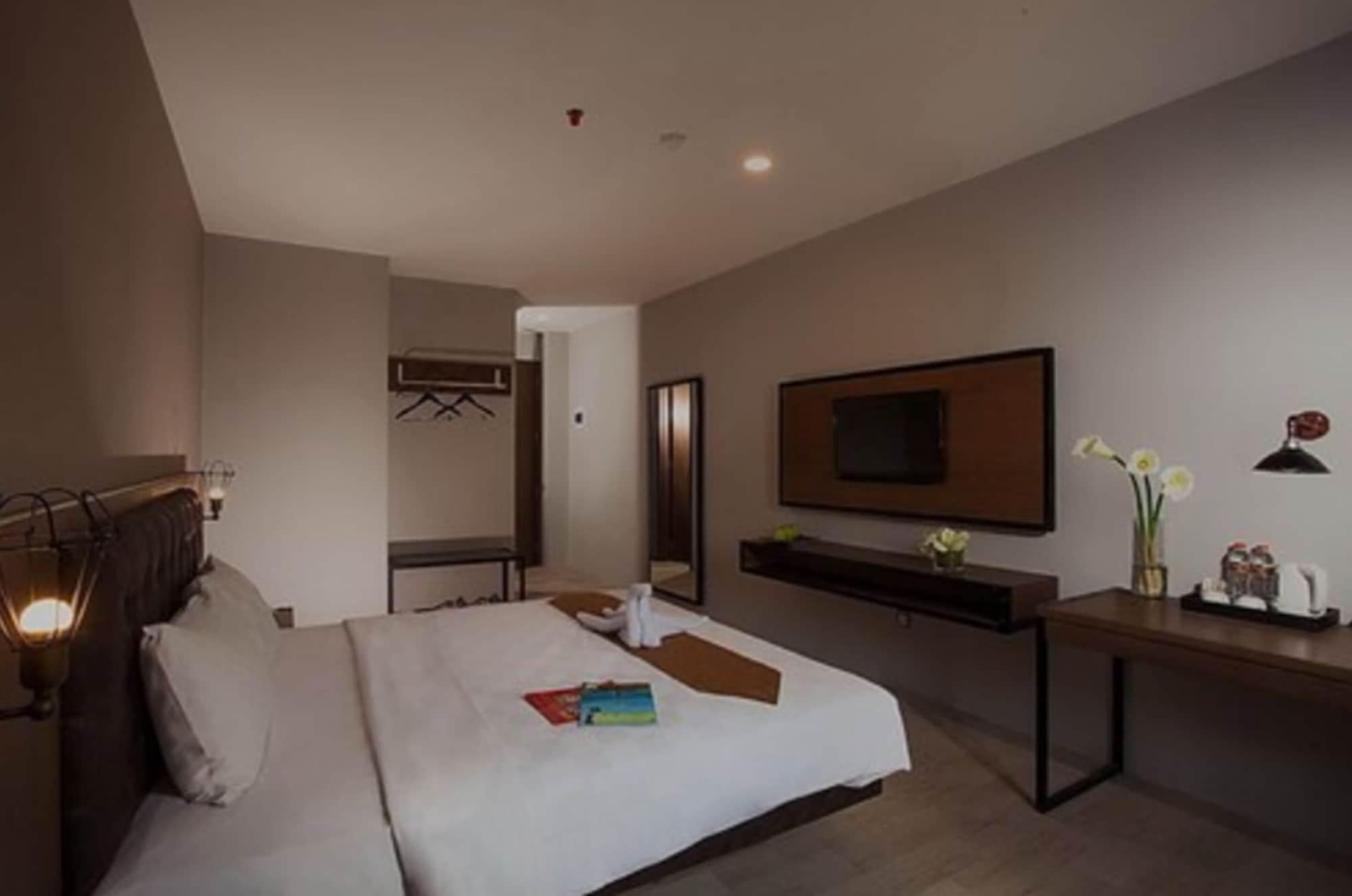 Grand Kangen Hotel Urip Sumoharjo Yogyakarta Extérieur photo