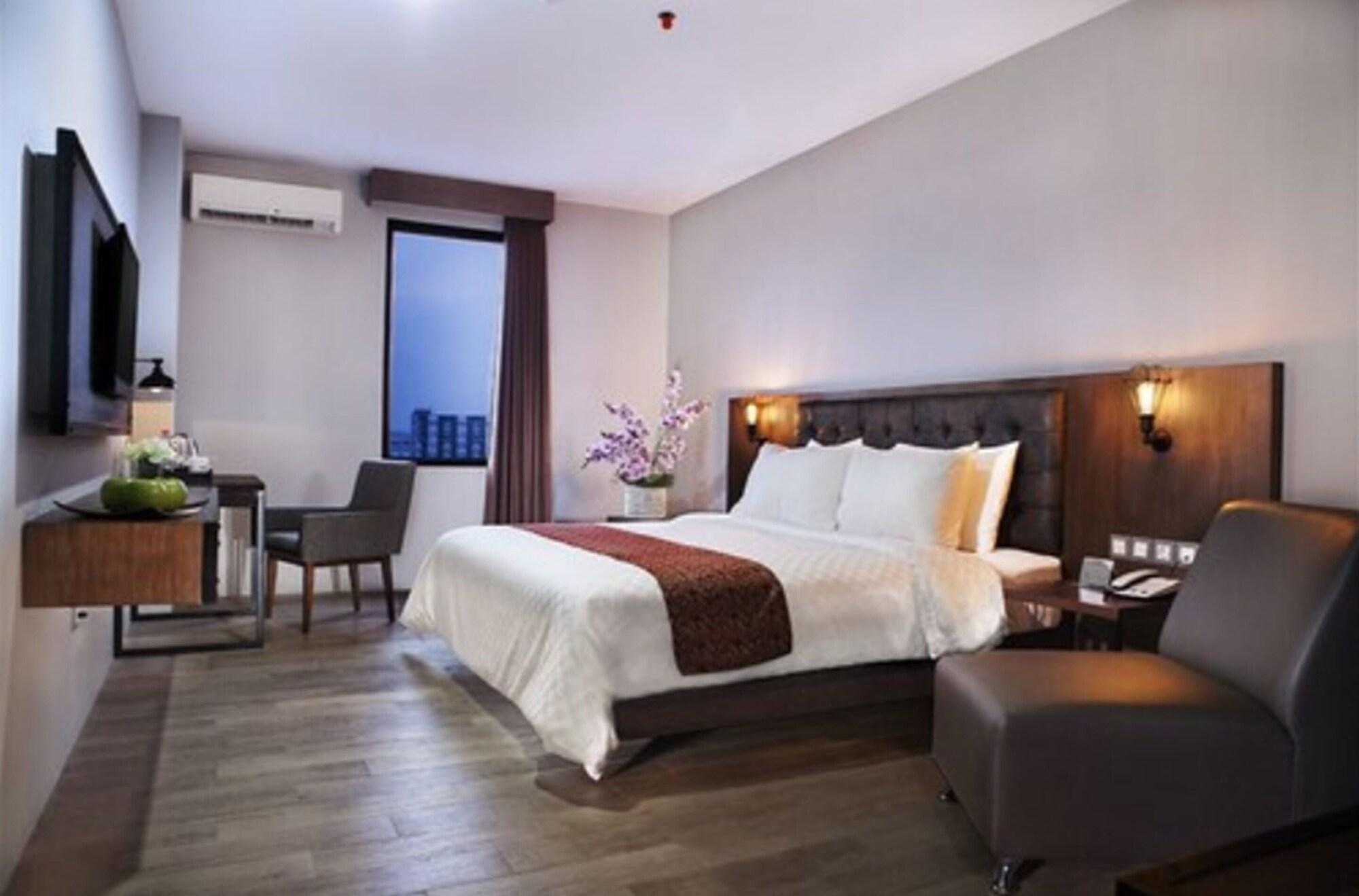 Grand Kangen Hotel Urip Sumoharjo Yogyakarta Extérieur photo