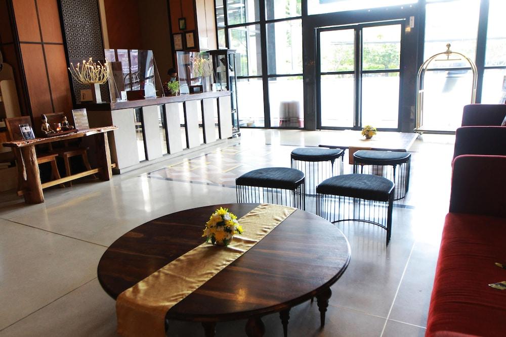 Grand Kangen Hotel Urip Sumoharjo Yogyakarta Extérieur photo