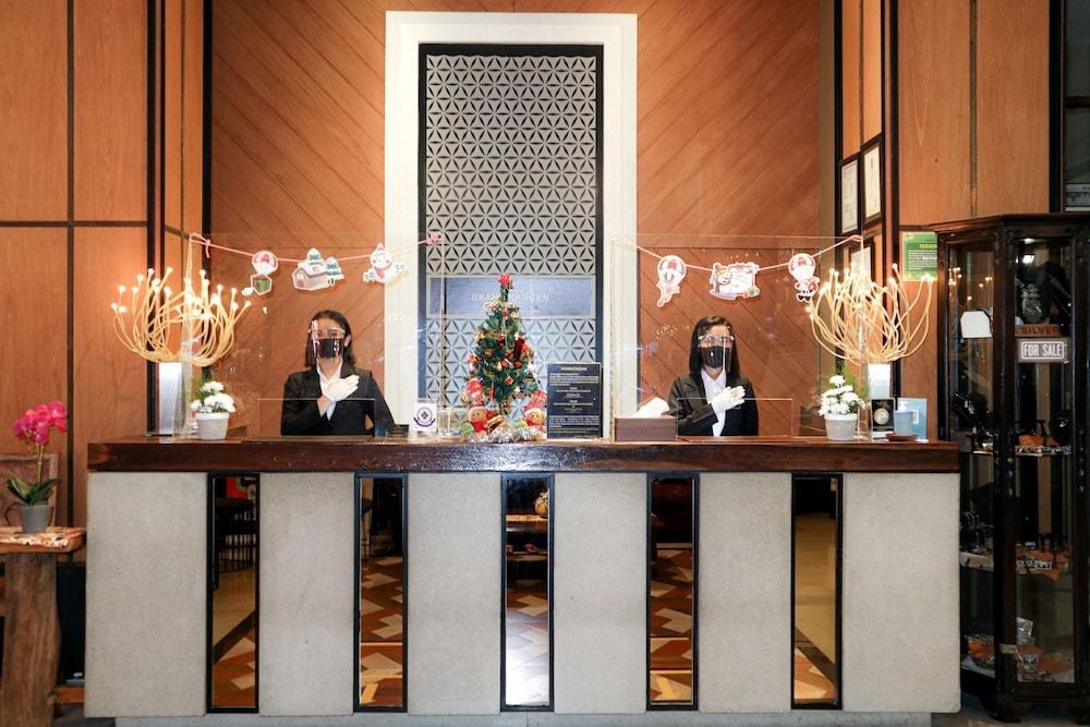 Grand Kangen Hotel Urip Sumoharjo Yogyakarta Extérieur photo