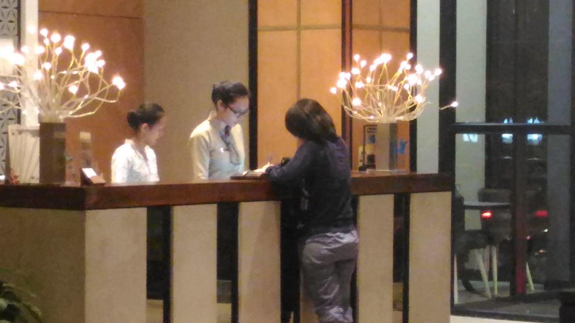 Grand Kangen Hotel Urip Sumoharjo Yogyakarta Extérieur photo