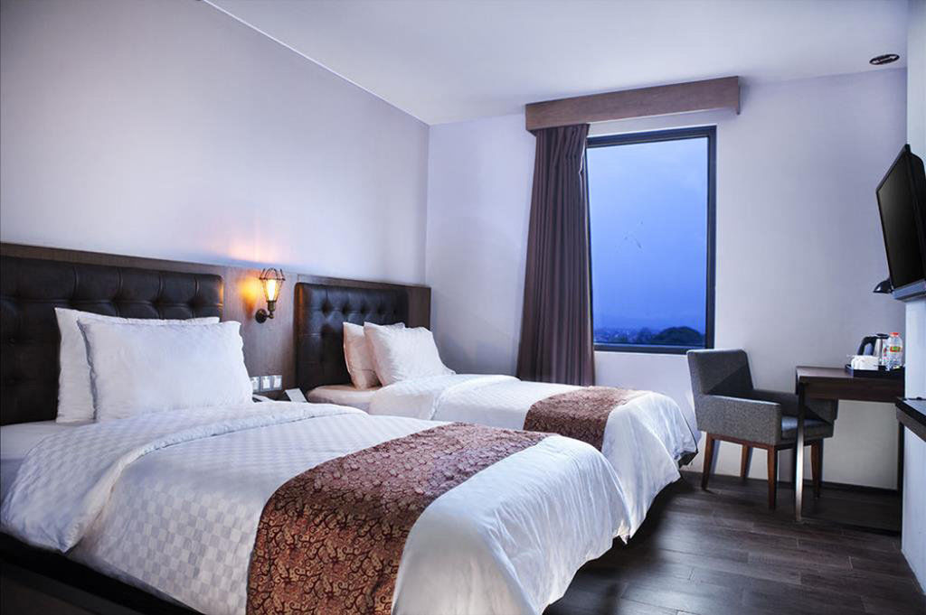 Grand Kangen Hotel Urip Sumoharjo Yogyakarta Extérieur photo